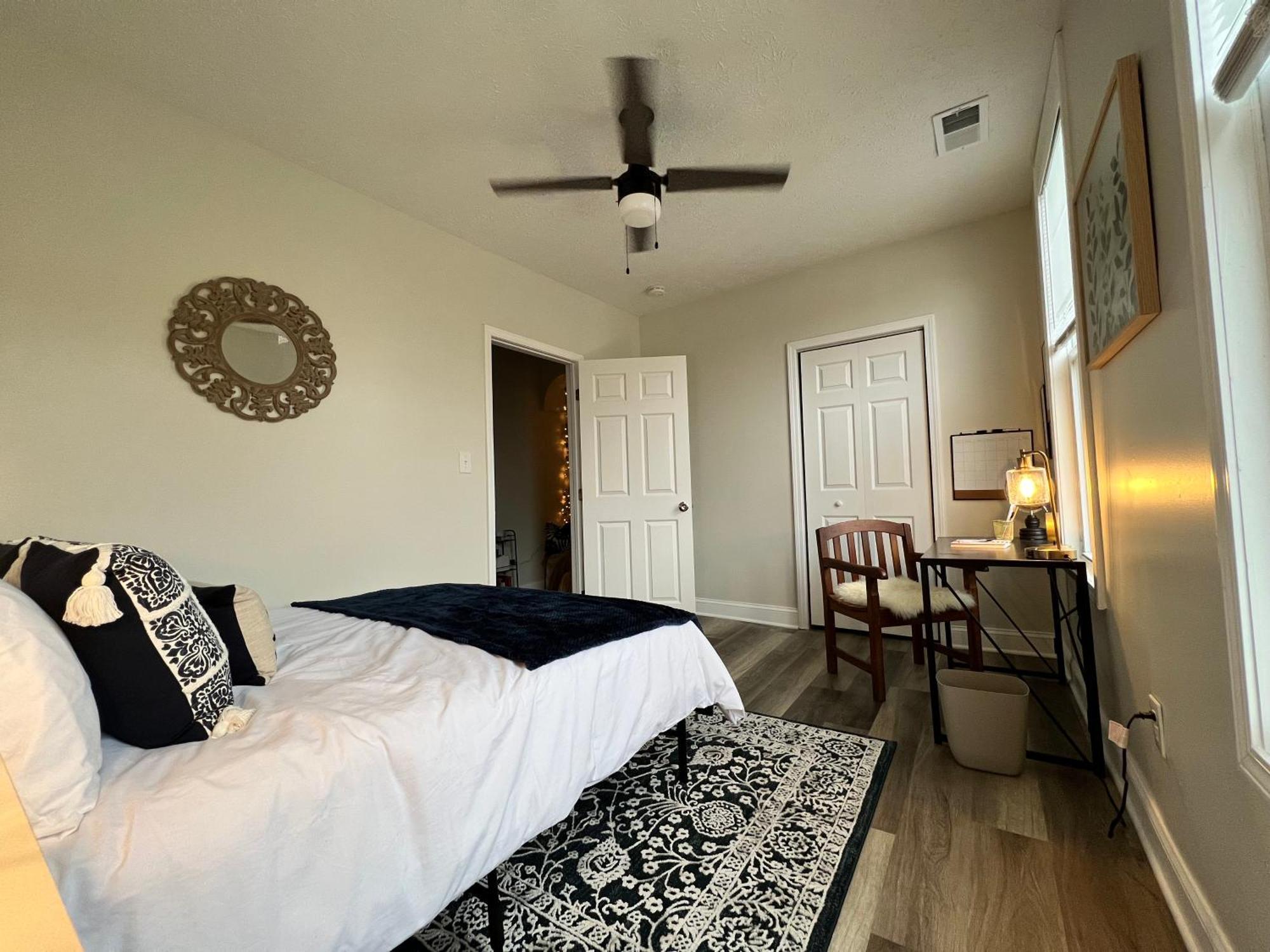 2 Lofts Downtown One Theater Apartment Louisville